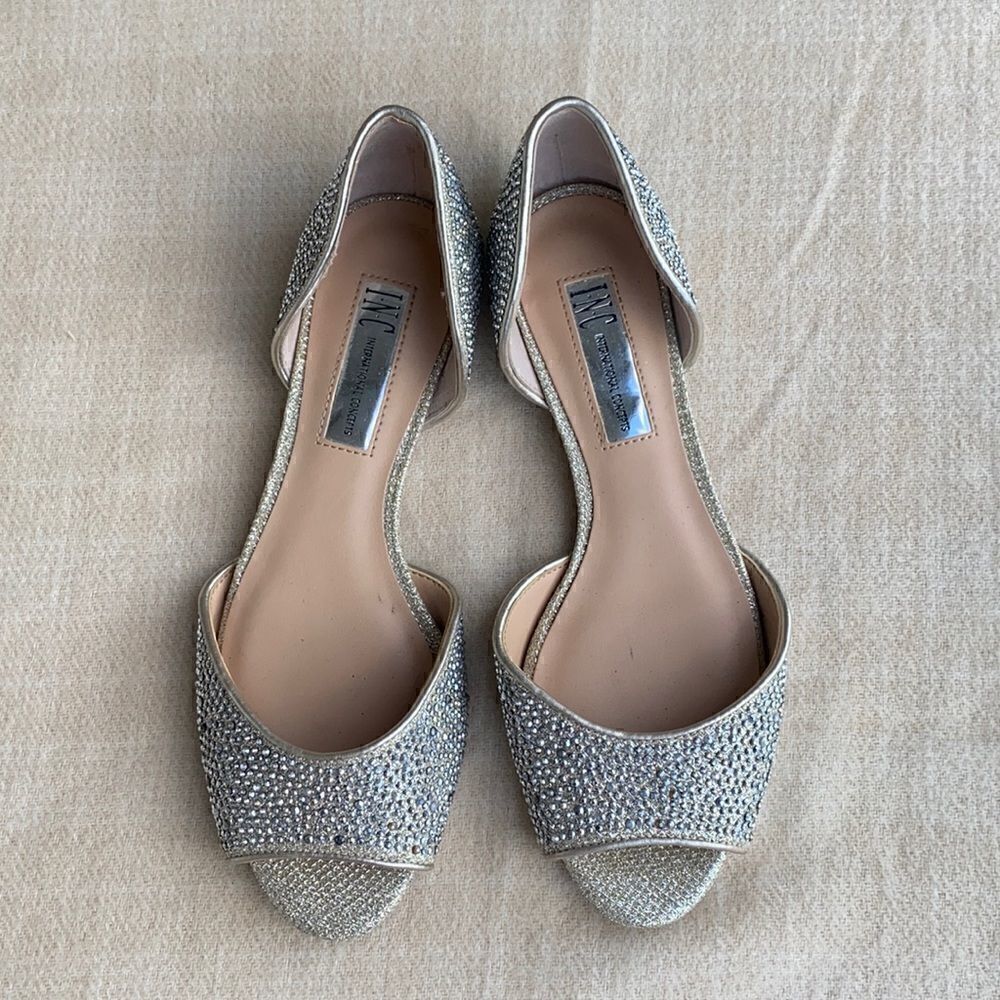 Inc Elsa Flats   